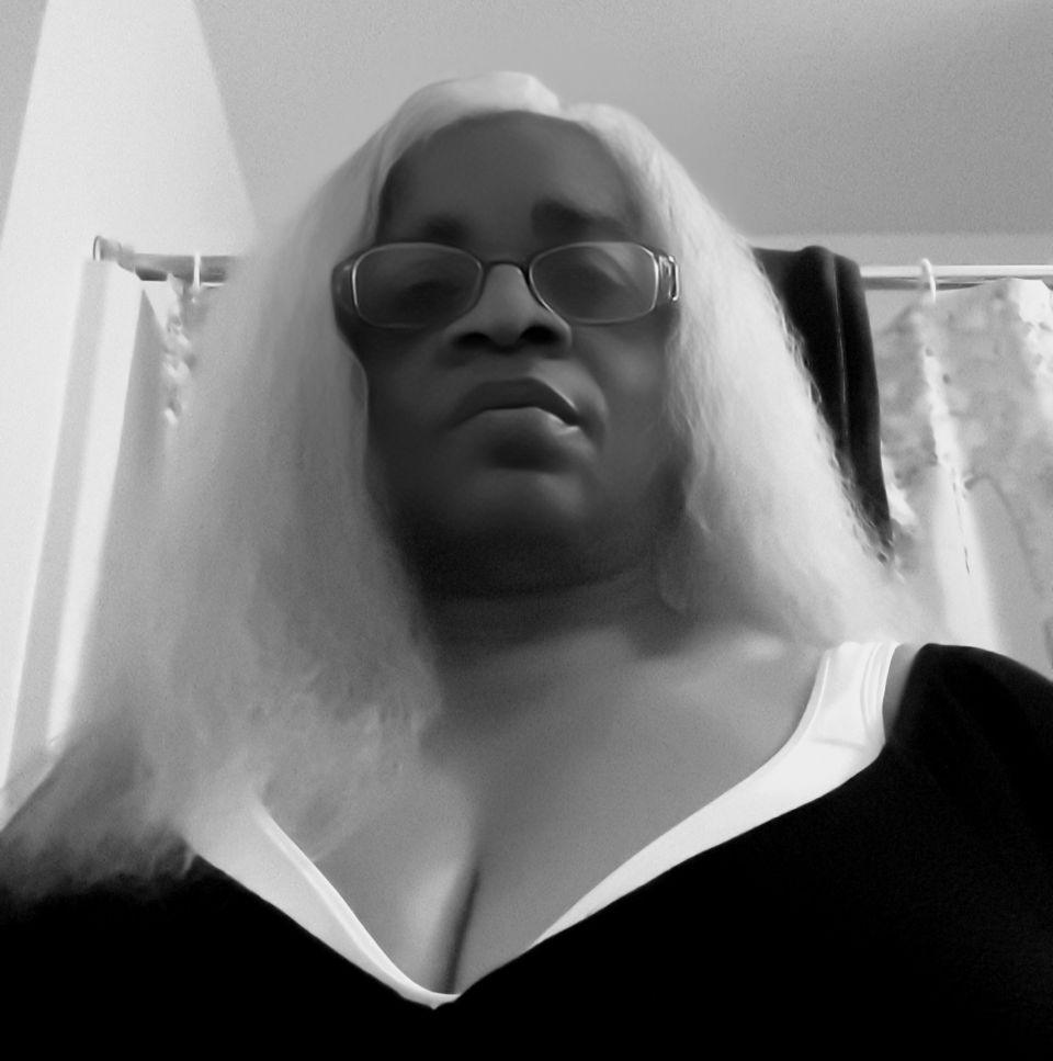 In Loving Memory of Robie Annette Sanders